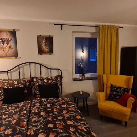 City-apartment Nr 9 *