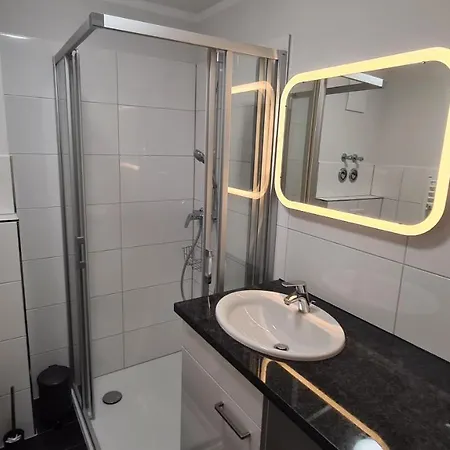 City-apartment Nr 9 *